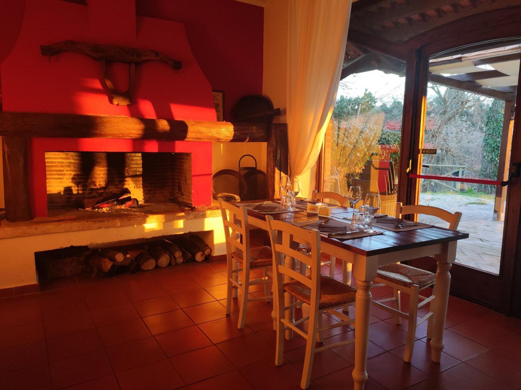 Agriturismo Podere S. Croce Сатурнія Екстер'єр фото